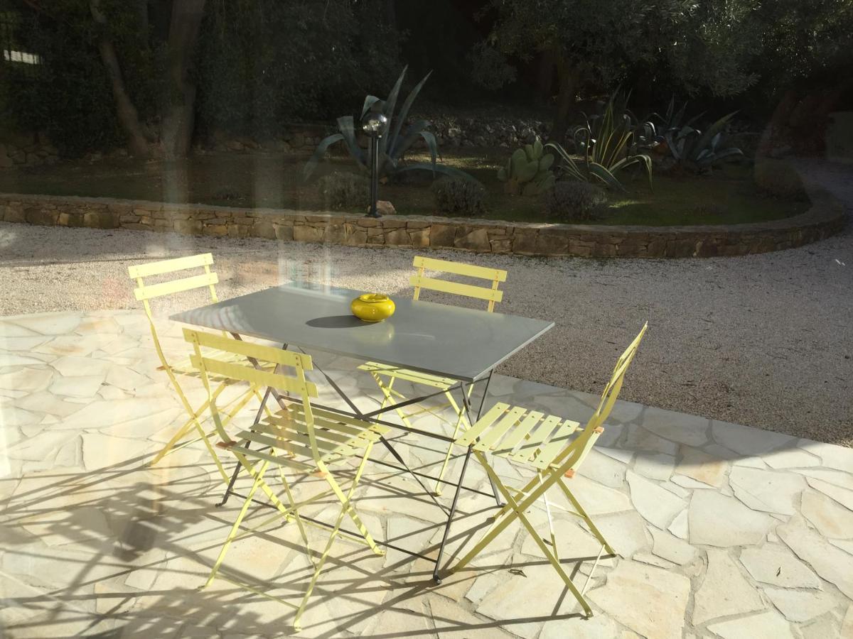 사나리쉬르메르 Maison Privee Au Calme Dans Mas Provencal 빌라 외부 사진